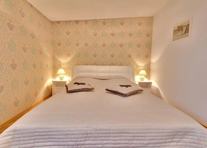 Toompuiestee Penthouse With Sauna * Tallinn