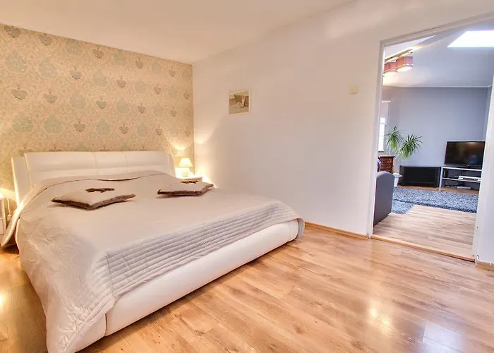 Toompuiestee Penthouse With Sauna Appartamento